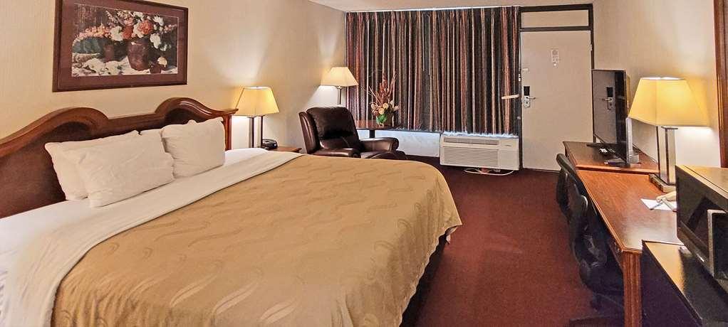 Quality Inn Ennis Zimmer foto